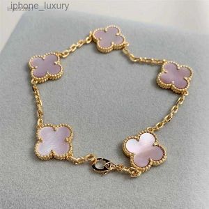 2023 Luxury Clover Designer Armband Mother of Pearl 18K Gold Brand Love Bangle Charm Armband Shining Crystal Jewelry for WOM2914