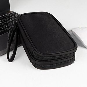 Sacos de armazenamento Gadgets digitais leves e úteis Bolsa com zíper suave Mantenha-se organizado Viajando Portátil USB Organizador eletrônico de produtos