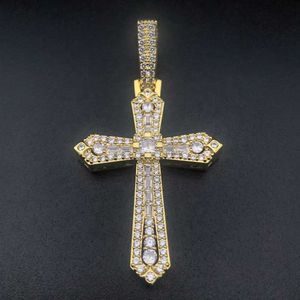 Tasarımcı Takı Fabrikası Özel Güzel Takılar 925 STERLING Gümüş Gerçek Katı Altın Moissanite Lab Diamond Buzlu Çapraz Kolye Moda Takı