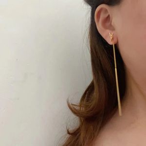 High quality gold-plated tassel earrings for women Designer long earrings for attending banquets with hanging earrings