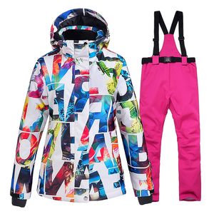 その他のスポーツ用品冬の女性スノーボードセットサーマル防水防風スーツ女性雪服セットジャケットとズボン屋外ウェア230726