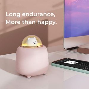 Cartoon Cute Pet Design Space Module Bluetooth Night Light Högtalare Mini Trådlös ljudfrekvenshögtalare 360 ​​graders stereo Surroundljud Portabelt ljud