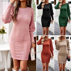 Grundläggande casual klänningar 2023 Autumn/Winter Dress Women's Slim Fit Slim Wrapped Hip Sticked Short Kjol T230727
