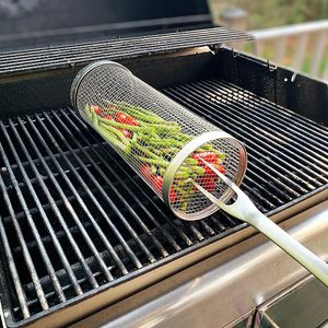 Sprühgeräte Rollender Grillkorb Edelstahl-Grillkörbe Tragbarer Outdoor-Grill Mesh-Zylinder Kochgrillrost Picknick-Kochgeschirr