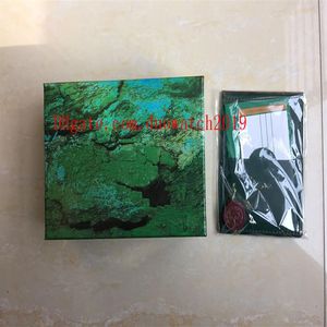 5PCSACCESSORIESBOX MEN LUXURY WOMEN QUALIES DARK GREEN GIFT CASE for Watches Booklet Card Tags and Papers in English 1166102729
