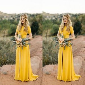 2020 Elegant Yellow Country Bridesmaids Dresses Middler Slit med ärmar Lång kvällsfest Prom Formal Party Dress Billig anpassad 284V