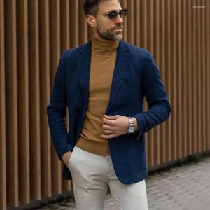 Mäns kostymer Navy Blue Coat Beige byxor hackade Lapel Single Breasted Casual Prom Outfits Costume Jacket Byxor Två bit