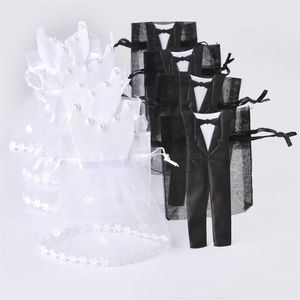 50 conjuntos inteiros de saco de doces com cordão de organza 25 smoking 25 vestido noiva noivo lembrancinhas de casamento saco de presente de festa wb061283v