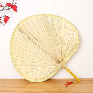Produtos de estilo chinês ventilador de resfriamento de verão portátil puro natural feito à mão em forma de coração bambu tecido artificial folha ventilador decoração de casa