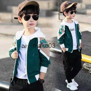 Jackor 3 4 5 6 7 8 9 10 år Spring Autumn Baby Boy Outwear Långärmare Jackor Coat Cartoon Letter Print Hooded Powed Ytterkläder Topps J230728