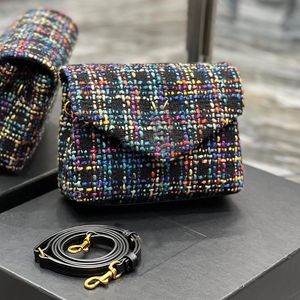 Mini bolsa de alta qualidade em tecido de lã grossa com aba de grife bolsa de luxo crossbody bolsa de ombro nova outono inverno bolsa de moda em couro de vaca colorida bolsa de ferragens dourada