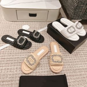 최고 품질의 디자이너 C 2023 New Fashion Hemp Rope Woven Water Diamond Small Fragrance Flat Bottom 's Slippers Sandals