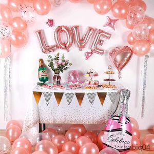 Table Cloth Disposable Tablecloths for Rectangle Tables Cloths Covers Dotted Confetti Parties Wedding Bridal Shower Banquet R230726