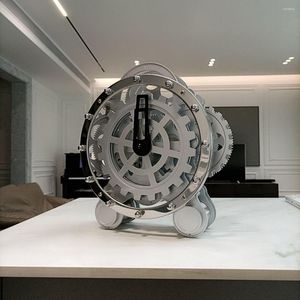 Настольные часы Miaoke Living Room часы в европейском стиле с двумя ногами ротация творческие декоративные часы из нержавеющей стали из нержавеющей стали