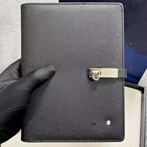 PURE PEARL Lock Catch Design Notepads Black Grain Leather Cover & Quality Paper Chapters MC Notebook Unique Loose-leaf Writing Sta236z
