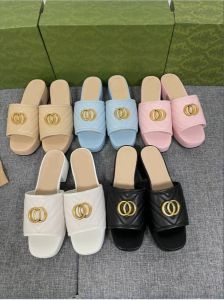 Женские бренд-сандалии дизайнерские тапочки на каблуках высокие каблуки женские пляжные сандалии летние размеры 35-42 с коробкой