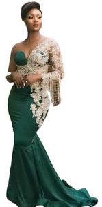 Dubai Hunter Green Evening Dresses One Shoulder Long Hleeves Pärlor Pearls Mermaid Sweep Train Custom Made Arabic Prom Party Gowns