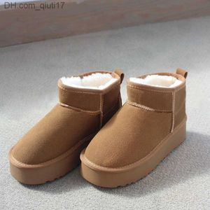 Boots Ankle Flats Platform Women's Snow Boots Suede Plush Warm Casual Shoes 2023 Winter New Thick Gothic Fashion Shoes Chelsea Women's Boots Z230728