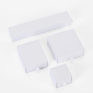 보석류 스탠드 12pcs 고품질 흰색 보석 주최자 포장 핑크 크래프트 종이 선물 디스플레이 박스 가방 목걸이 팔찌 상자 케이스 230728