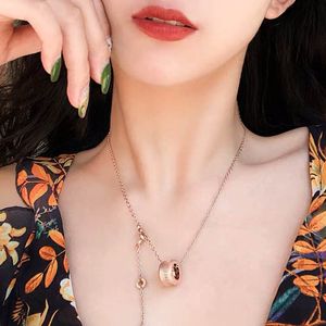 Luxury Fashion Necklace Designer Jewelry Ceramic Pendant Rose Gold Stainless Steel for Women Men Gold Chain