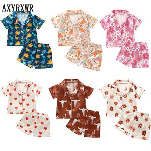 Pyjamas mode barn sommar pyjama sätter silk satin hjärtfloralcattle tryck baby kostymer sömnkläder pojke loungewear barn 230728