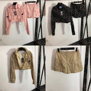 Spring Autumn Women Casual Set Short Style Hoodies Metal Triangle High midje Shorts Fashion Designer Tees Shorts Set