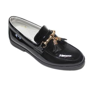 Sapatos planos sapatos de meninos redondo dedo do pé de borla de tassel slip em mocassins crianças smart espanhol página menino vestido de noiva formal borracha macia sola 230728