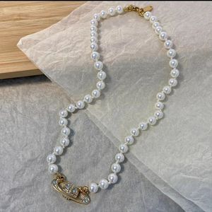 westwood viviene necklace Gold silver pendant saturn necklace white pearl designer jewelry for woman luxury necklaces fashion one row beads 16ich length famous