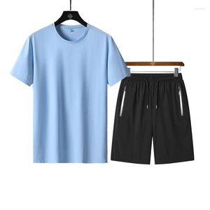 Fatos de treino masculinos 2023 Summer Ice Silk Shorts de manga curta de secagem rápida Terno Conjunto de duas peças para esportes de lazer para pessoas de meia-idade e jovens