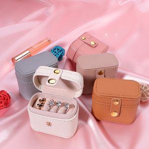 Scatole di gioielli Mini Orecchini portatili in pelle PU Orecchini portatili Organizzatore Organizzatore Case di stoccaggio a ciondoli di San Valentino Day Christmas Gifts Boxes Q360