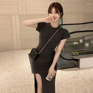 Casual Dresses Slim Fit Summer Side Slit Midi Short Sleeve Dress Sexig Club Ladies High Street Y2K Clothes Mujer Ropa Tender Hipster