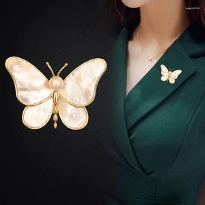Broszki Ajojewel Syntetyczna broszka na motyle z muszli z perłową elegancką biżuterią prezenty piękności biżuterii