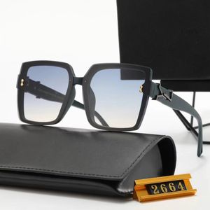 Kişiselleştirilmiş UV Koruma Gözlükleri Popüler Tasarımcı Güneş Gözlüğü Lüks Güneş Gözlüğü Erkek Kadın Gözlükleri Erkek Gözlükleri Kayış Kılıfı