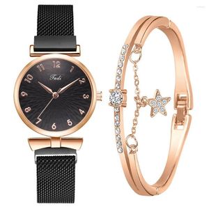 Armbandsur 2 datorer Set Women Luxury Dress Armband Quartz Clock Magnet Watch Fashion Ladies Sports Wrist for Gift