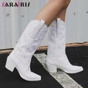 Boots varumärke broderare Autumn Winter Western Mid Calf Boots Women Chunky Heels Vintage Cowgirl Cowboy Boots Retro Shoes Woman 230729