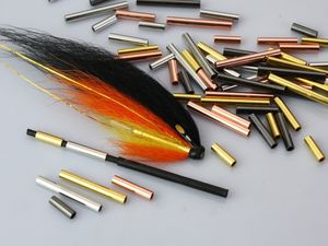 Balıkçılık Kancaları 18 inç Pirinç Metal Tüpler Sinek Bağlama Malzemeleri ABD Tüpleri -Paket başına 2,2mm veya 1.8mm iç tüp -50pcs 230728