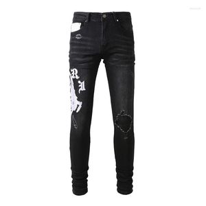 Men's Jeans Arrival Black Distressed Streetwear Fashion Embroidered White Letters Pattern Patch Damage Skinny Stretch Ripped