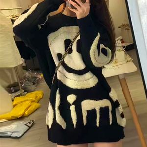 Large version loose and thickened Autumn/Winter Fashion Versatile Commuter Pullover Mid length 3D Smiling Face Sweater