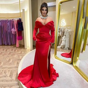 Elegant Red Mermaid Evening Dresses Off Shoulder Bodycon Prom Gown With Long Sleeve Side Split Pleated Formal Party Dress 415