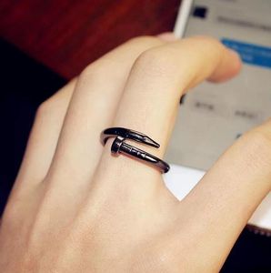Designer Nail Ring Luxo Carti Jóias Midi love Rings Para Mulheres Liga de Aço Titânio Processo Banhado a Ouro Acessórios de Moda Nunca Desbota Não Alérgico saco vermelho