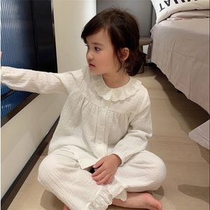 Pajamas لطيف طفل الفتيات لوليتا جولة العنق القطن Crepe Pajama setStoddler Kids Cardigan Pajamas set Home Sleepwearchildrens clothing 230728