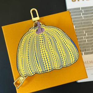 أزياء Kusama Pumpkin Coin Wallets قلادة الرجال والنساء أكياس معلقة لطيفة سلسلة مفاتيح زخرفة مصغرة محفظة