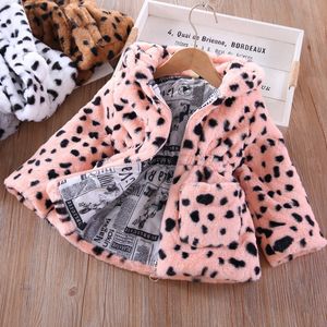 Jackets 2023 Winter Plush Imitation Fur Girls Jacket Cow Pattern Thick Keep Warm Hooded Coat For Kids Children Outdoor Outerwear 230728