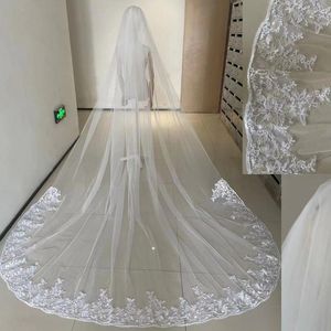 Bridal Veils Wedding Veil Ceiquin Applique Edge Cathedral Flower One Warownik z grzebieniem 3 metry