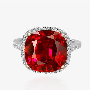 Europeiska och amerikanska originaldesigns925 Sterling Silver Large Delicate Ruby Rectangular Ring Padma Color Imitation Gem smycken