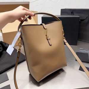 Designer Bucket Bag DrawString Tygväskor Luxury Crossbody Tygväskor för kvinnor Läder Shopper Small Flap Handväskor Present Support Partihandel