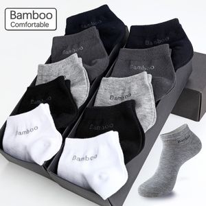 Herrstrumpor 10 par Pack Mens Bamboo Fiber Socks Kort av hög kvalitet Casual Breattable Antibacterial Man Ankle Socks Men 230729