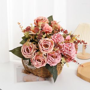 Dekorativa blommor Silksimulering Golden Rose Bouquet Restaurant Decor Artificial Flower Pink Roses Green Plant Wedding Decoration Floral