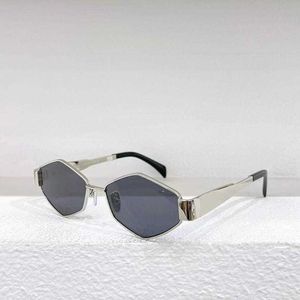 Óculos de sol Designer óculos Mulher Man Homem Occhiali Fashion Sunglasses Pilot Wholesale CL40236 pela dúzia de óculos leves anti-azul