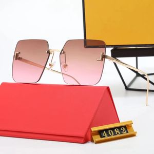 Luxury Designer Brand Retro Overized Square Polarised Solglasögon för kvinnor Män Vintage Shades UV400 Classic Large Metal Rimless Frame Sun Glasses